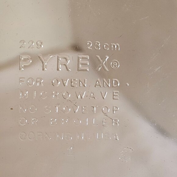 Pyrex Visions Amber Glass Fluted Pie Pan #229 crimped brown deep dish plate 10" - Picture 8 of 12